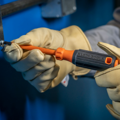 Insulated Screwdriver #2 Phillips Tip 4 Inch Round Shank, 1000V Rated