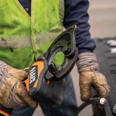 Battery-Operated Cable Cutter, 20V, Cuts 1000 MCM Copper & 1500 MCM Aluminum