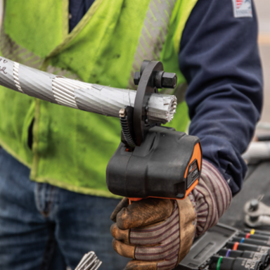 Battery-Operated EHS Closed-Jaw Cutter, 4 Ah, Cuts 750 MCM Copper, 1500 MCM Aluminum