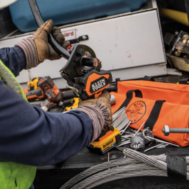 Battery-Operated EHS Closed-Jaw Cutter, 4 Ah, Cuts 750 MCM Copper, 1500 MCM Aluminum