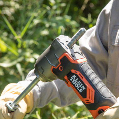 90-Degree Impact Wrench Kit, 300 ft-lb Torque, 4 Ah Batteries, 11.75 Inch Length