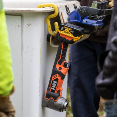 90-Degree Impact Wrench Kit, 300 ft-lb Torque, 4 Ah Batteries, 11.75 Inch Length