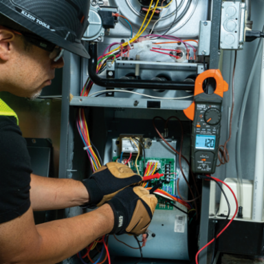 HVAC TRMS Clamp Meter, 600A Current, 750V AC/600V DC, -148° to 1832°F Temperature Range