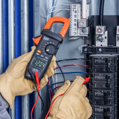 600A AC/DC Auto-Ranging TRMS Clamp Meter
