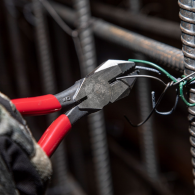 9 Inch Ironworker's Pliers with Aggressive Knurl, Forged Steel, 0.625 Inch Knife Length