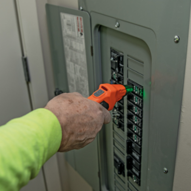 Digital Circuit Breaker Finder & GFCI Tester, Includes Transmitter & Receiver