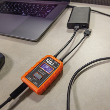 USB Digital Meter for USB-A and USB-C, 3-20V DC, 999Wh Max Energy, 2 m Drop Protection