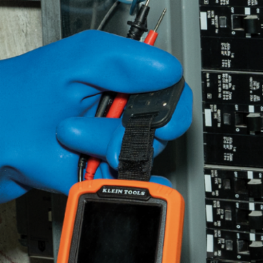 Slim Digital Multimeter TRMS 600V, 10A, -40 to 1832 F, 50 M