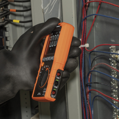 Slim Digital Multimeter TRMS 600V, 10A, -40 to 1832 F, 50 M