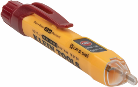 Dual Range Non-Contact Voltage Tester 12-1000V AC with Receptacle Tester