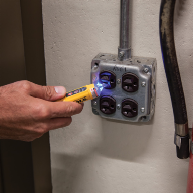 Dual-Range Non-Contact Voltage Tester & GFCI Receptacle Tester Kit (12-1000V)