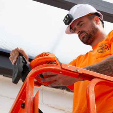 Rechargeable Jobsite Fan, 10-1/2 Inch, Dual Speed, 5200 mAh Lithium-Ion Battery