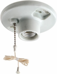 Glazed Porcelain Incandescent Lampholder, Pull Chain, 660W, Fits 3-1/4 or 4 Inch Outlet Box