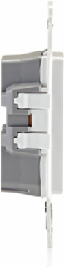 Decora Lever Edge 15 Amp / 20 Amp Tamper-Resistant Duplex Outlet, White