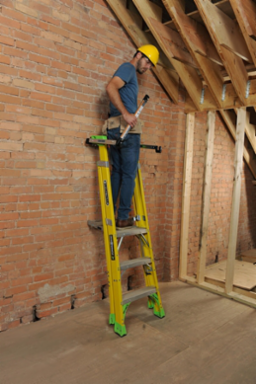 3 Foot Fiberglass Pinnacle Platform & Leaning Step Ladder, 375 lb Load Capacity