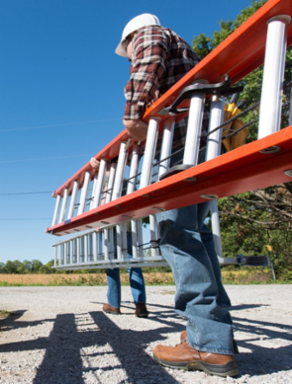 28-Foot Fiberglass Extension Ladder, Type IA, 300 lbs Load Capacity