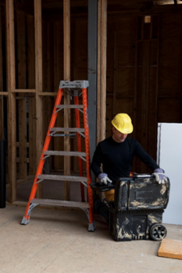 10 Foot Fiberglass Tripod Step Ladder, Type IA, 300 lb Load Capacity