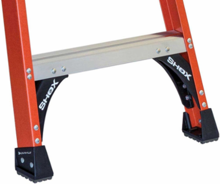 4 Foot Fiberglass Pinnacle Pro Platform Ladder, Type IAA, 375 lbs Load Capacity