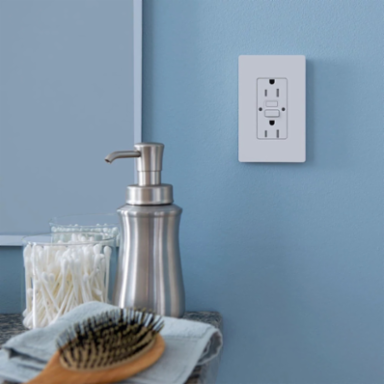 GFCI Receptacle 15 Amp, Self-Testing, 4.69 x 2.94 Inch, Tamper-Resistant