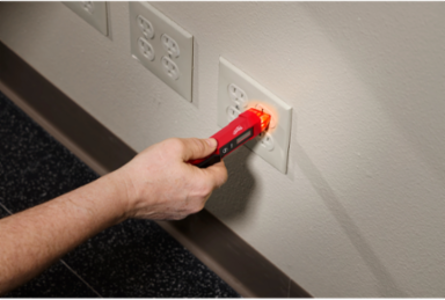 Non-Contact Voltage Detector w/ Laser Infrared Thermometer