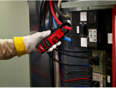 True-RMS Clamp Meter, 1.30 Inch Jaw Opening, Measures Up to 600 A AC/DC