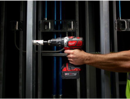 M18™ Compact 1/2 in. Hammer Drill/Driver Kit w/ XC Batteries