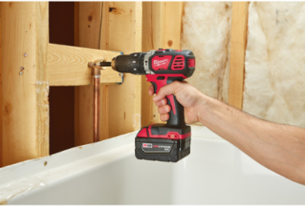 M18™ Compact 1/2 in. Hammer Drill/Driver Kit w/ XC Batteries