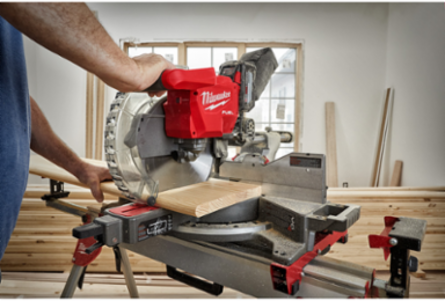 M18 FUEL™ 12 in. Dual Bevel Sliding Compound Miter Saw-Reconditioned