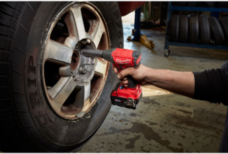 M18 FUELTM 1/2 Inch Compact Impact Wrench, 220 ft-lbs Torque, Cordless