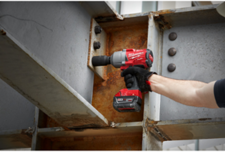 M18 FUEL™ 1/2 in. High Torque Impact Wrench with Pin Detent Kit