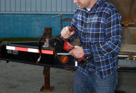 M18™ FUEL™ 4-1/2 in. / 5 in. Grinder, Slide Switch Lock-On 1 Battery