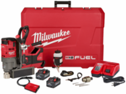 M18 FUEL™ 1-1/2" Lineman Magnetic Drill Kit, 5-3/4" Stroke Length, 29.5 lbs