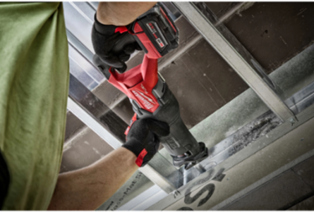 M18 FUEL SAWZALL Reciprocating Saw - 1-1/4" Stroke Length, 3,000 SPM, 5.0 Ah Battery