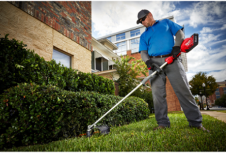 M18 FUEL™ String Trimmer with QUIK-LOK™ Attachment Capability