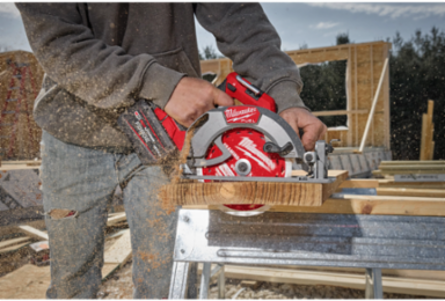 M18 FUEL™ 7-1/4” Circular Saw Kit