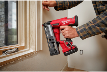 M18 FUEL 16 Gauge Angled Finish Nailer, 2.5 Inch Fastener Length, 110 Nail Capacity