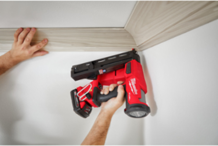 M18 FUEL™ 16 Gauge Angled Finish Nailer-Reconditioned