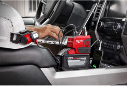 M18™ TOP-OFF™ Portable Power Supply, 175W Output, USB-C and AC Outlet