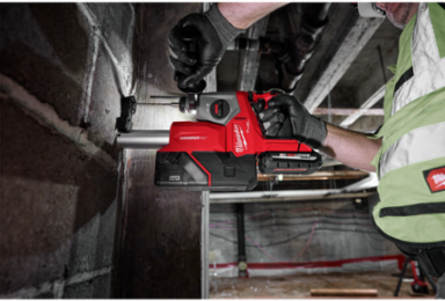 M18 FUEL™ 5/8" SDS Plus Rotary Hammer w/ Dust Extractor Kit
