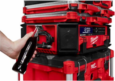 M18™ PACKOUT™ Radio + Charger-Reconditioned