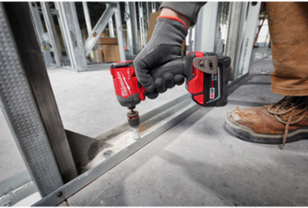 M18 FUEL 1/4 Inch Hex Impact Driver, 2000 in-lbs Torque, 3900 RPM, 2.24 lbs