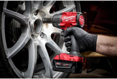 M18 FUEL 3/8 Inch Mid-Torque Impact Wrench, 600 ft-lbs Torque, 6.0 Inch Length