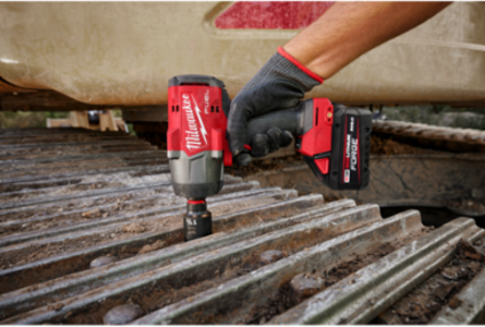 M18 FUEL 1/2 Inch High Torque Impact Wrench, 1200 ft-lbs Torque, 7.6 Inch Length