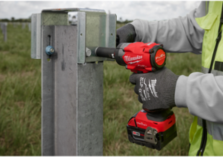 M18 FUELTM 1/2 Inch Compact Impact Wrench, 220 ft-lbs Torque, 2.8 lbs