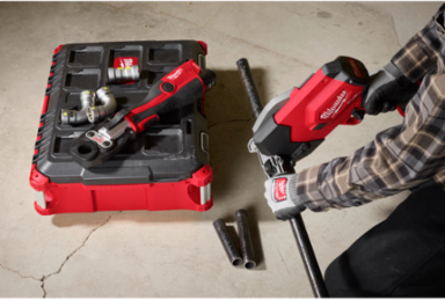 M18 FUEL™ ½”-1” Steel Pipe Cutter