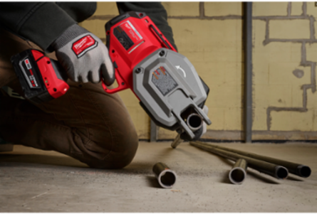 M18 FUEL™ ½”-1” Steel Pipe Cutter
