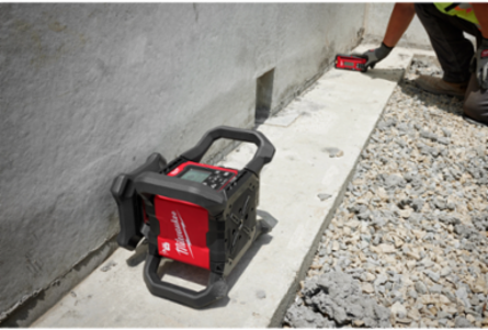 M18 Red Exterior Dual Slope Rotary Laser Level Kit - 4000 ft Range, 8.14 lbs Weight