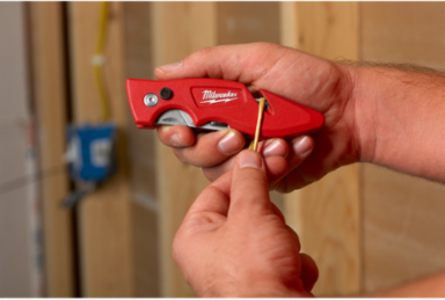 FASTBACK™ Flip Utility Knife
