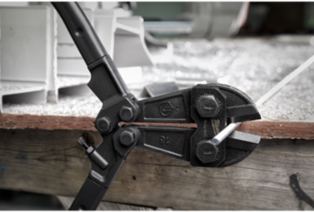 18 Inch Bolt Cutter, Max Cut Capacity 3/8 Inch, Forged Steel Blades