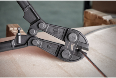 18 Inch Bolt Cutter, Max Cut Capacity 3/8 Inch, Forged Steel Blades
